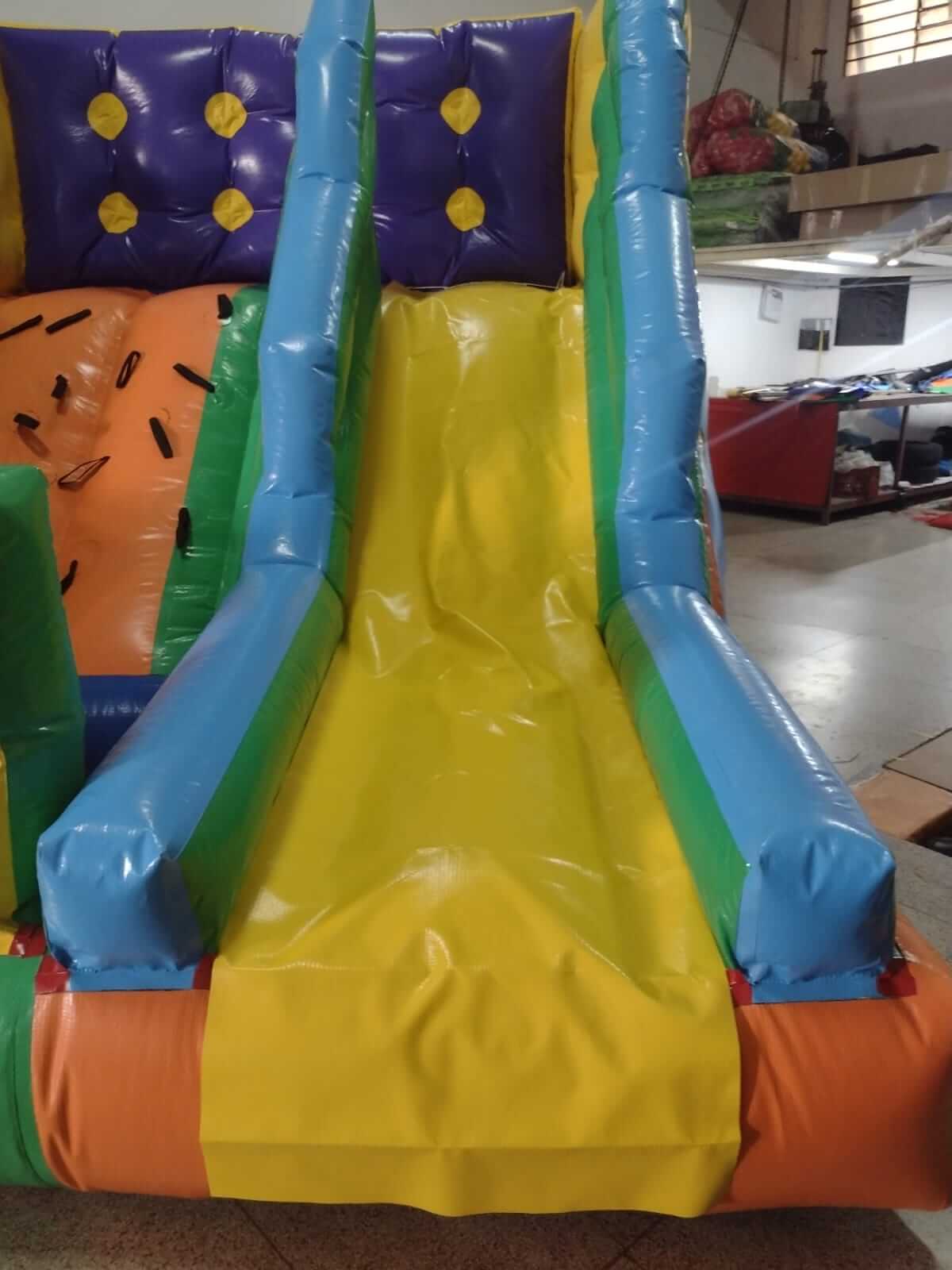 Tobogã com Escalada E Piscina de Bolinhas Aluguel de Brinquedos PiscinaDeBolinhas Com