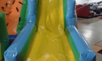 Toboga-com-escalada-e-Piscina-de-Bolinhas-Toboga
