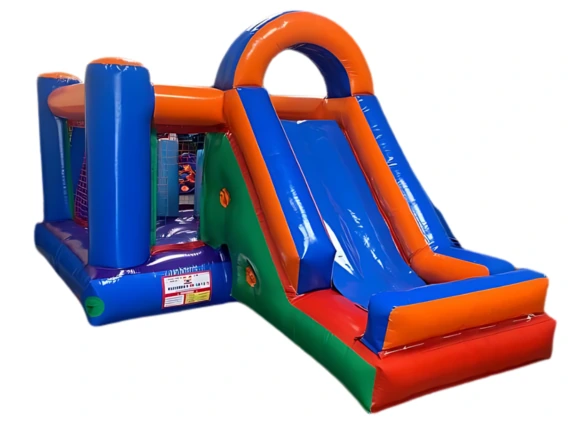 Kid Play com tobogã, pula-pula e opção de toboágua para festas em São Paulo